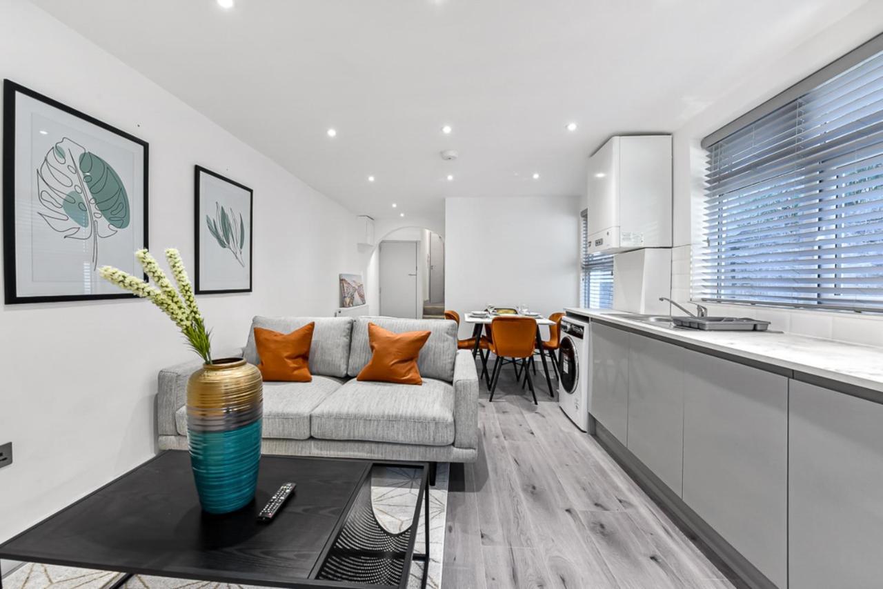 Lovely 2 Bedroom Apartment In Greater 伦敦 外观 照片